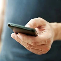 -50% Економія, досягається зниженням витрат на мобільний зв'язок -50% Економія, досягається зниженням витрат на мобільний зв'язок